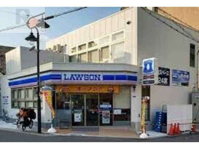 コンビニ　ローソン放出駅東店（コンビニ）まで586m