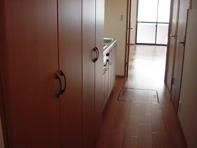 その他部屋・スペース　廊下（イメージ）