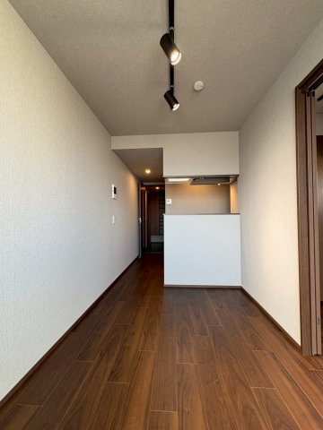 居室・リビング　（別タイプ参考写真）VALUE MAISON higashi