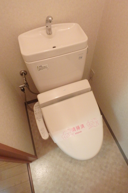 トイレ　※別室参考写真