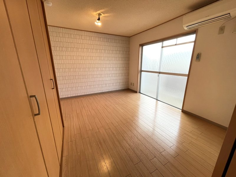 その他部屋・スペース　同物件・別号室のお写真となります。