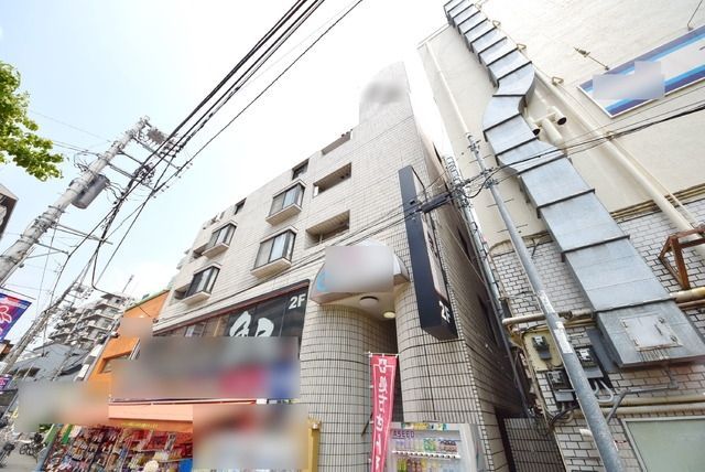 建物外観　★商業施設もたくさんあり便利な立地ですよ★
