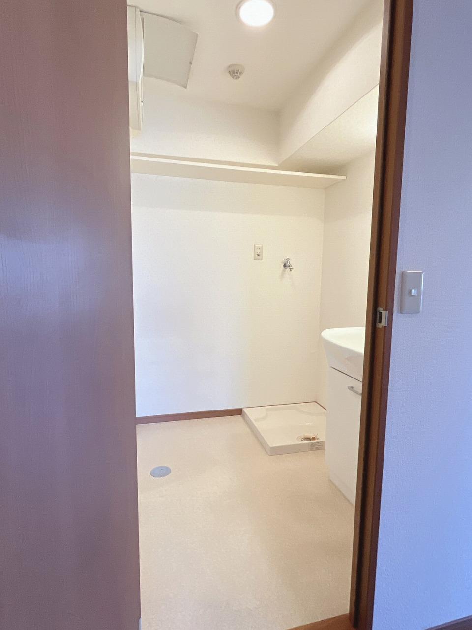 その他　脱衣・ランドリールーム