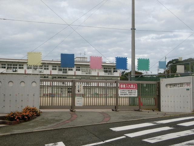 小学校　深町小学校（小学校）まで0m