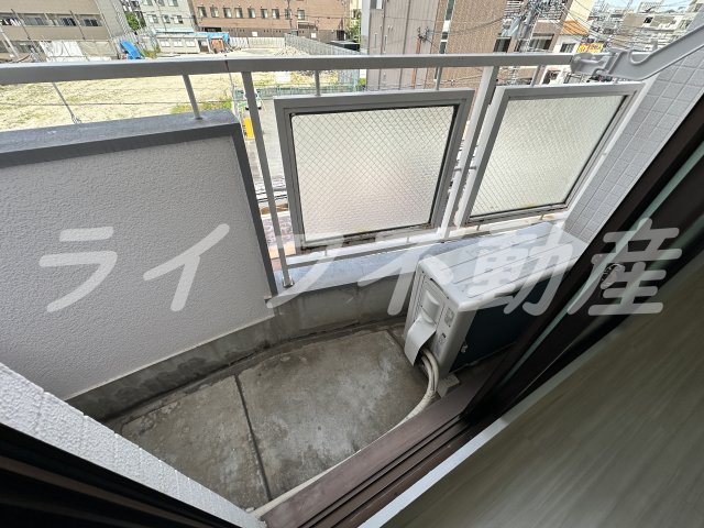 バルコニー　落ち着いた時間を過ごせるバルコニーです