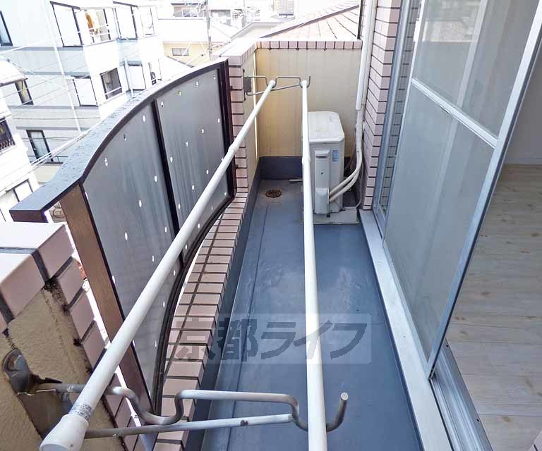 バルコニー　バルコニです。