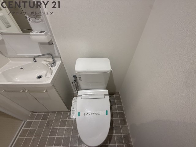 トイレ　温水洗浄便座付きでおすすめ！