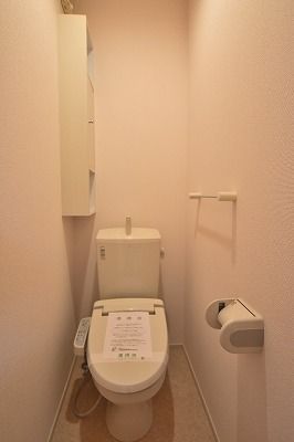 トイレ　グランディール　南長崎　豊島区南長崎６