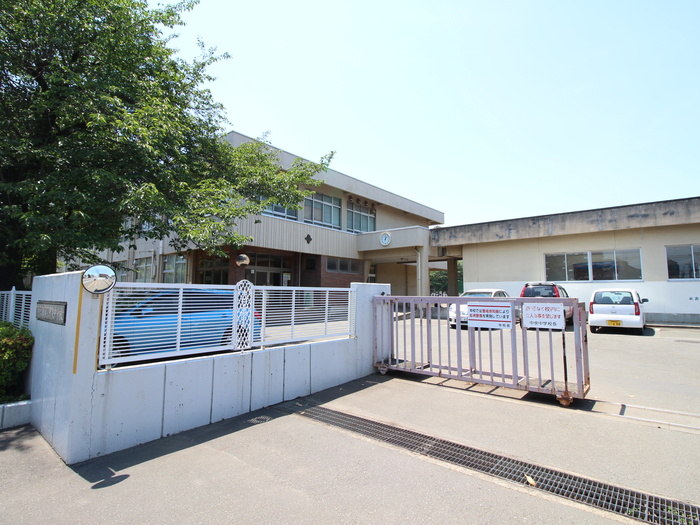 中学校　相陽中学校（中学校）まで1220m