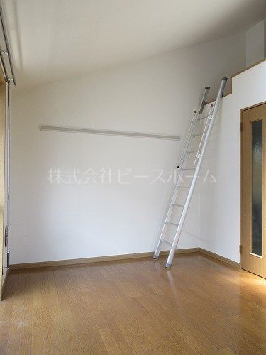 居室・リビング　※別号室参考写真