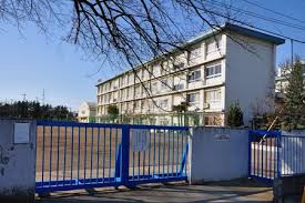 中学校　小平第六中学校（中学校）まで1122m