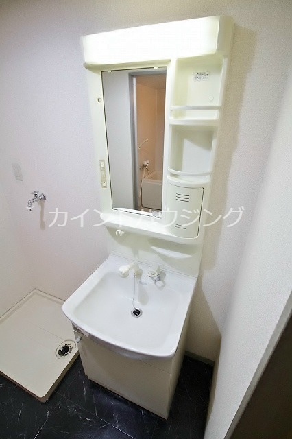 洗面設備　シャンプードレッサー