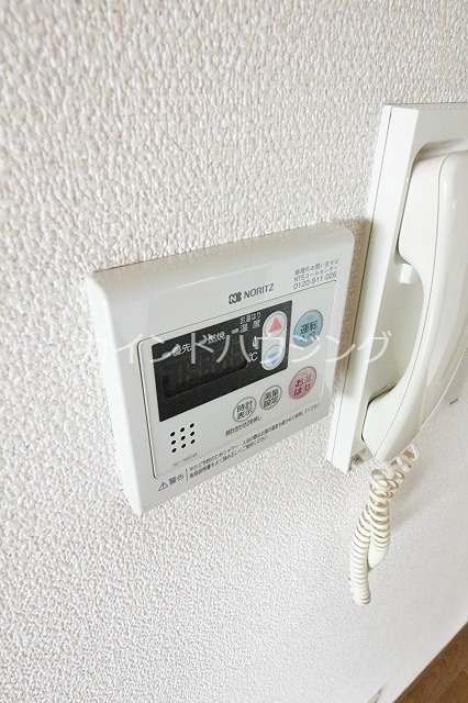 その他設備　給湯リモコン