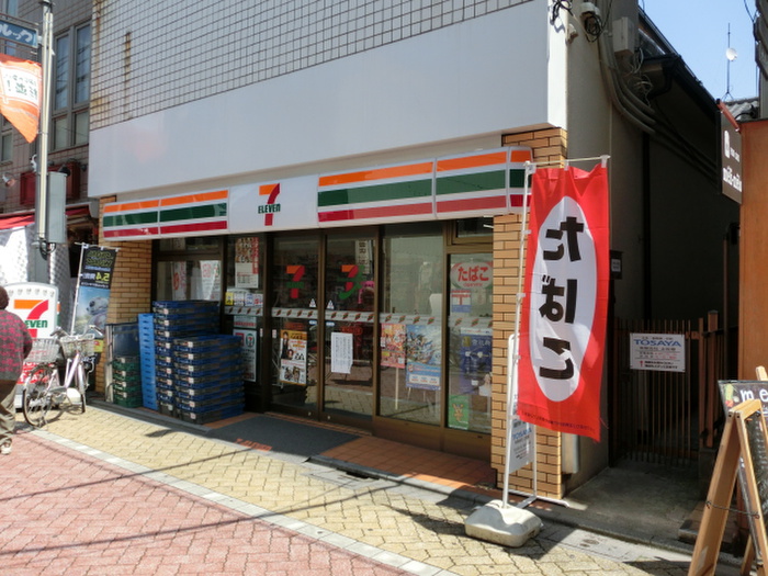 コンビニ　セブンイレブン 高円寺ルック店（コンビニ）まで456m