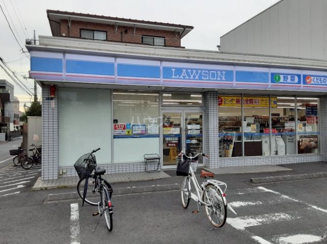 コンビニ　ローソン葛飾橋店（コンビニ）まで689m