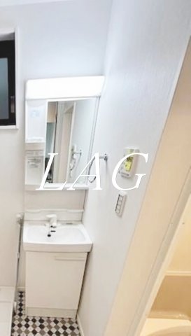 洗面設備　洗面台です。