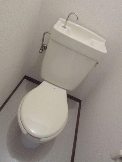 トイレ　★清潔感のあるトイレです★