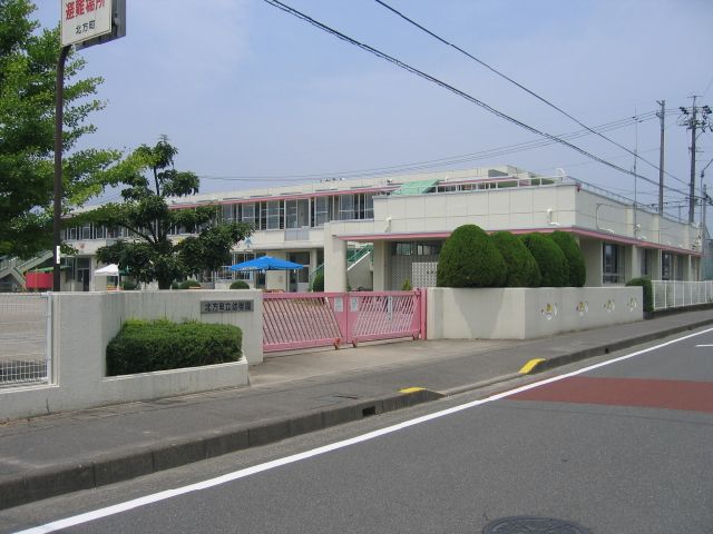 幼稚園・保育園　北方町立幼稚園（幼稚園・保育園）まで590m