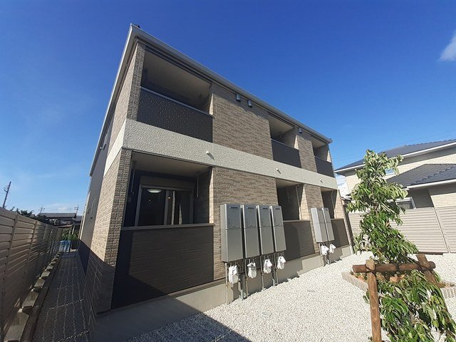 建物外観　落ち着いた雰囲気の外観です