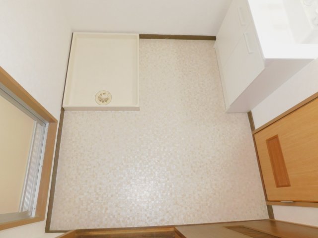 洗面設備　同じ間取りの別の部屋写真です