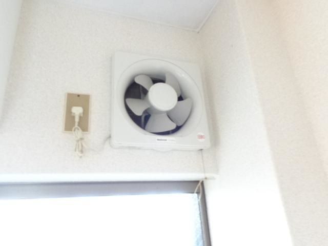その他設備　※写真はリノベーション前のものです。