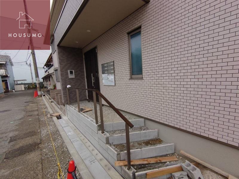 エントランス　建物の内部です