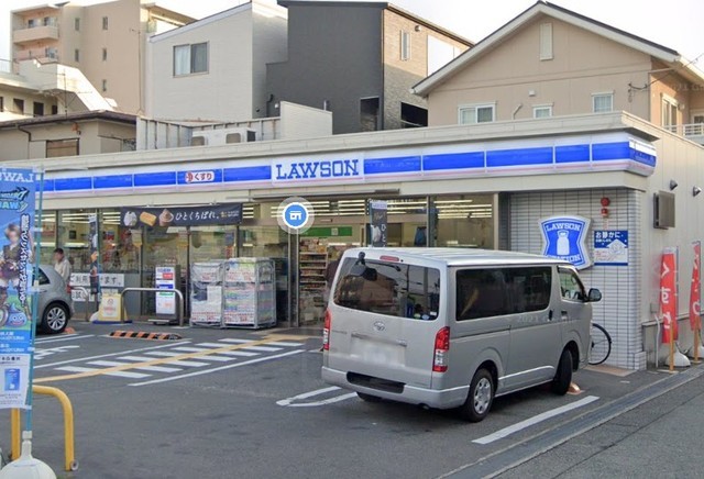 コンビニ　ローソン　桜塚店（コンビニ）まで764m