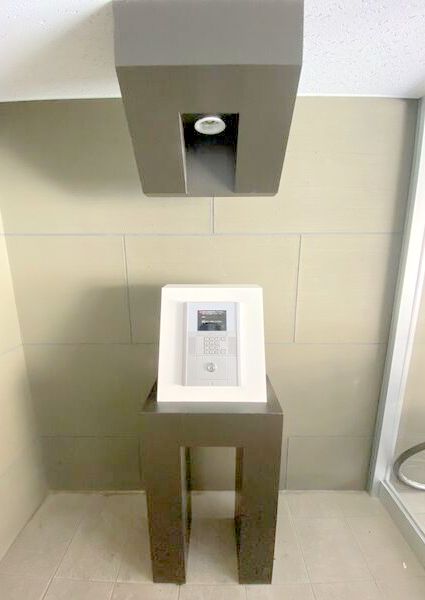 エントランス　セキュリティに配慮しオートロック設備採用です♪
