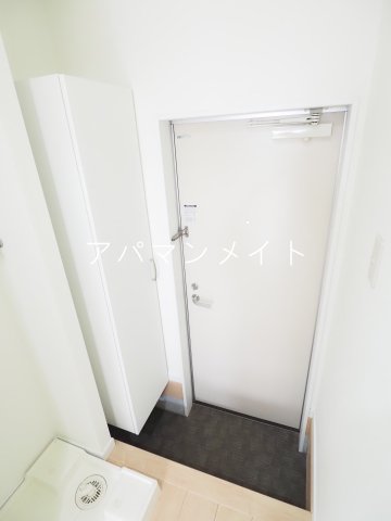 玄関　シンプルで使いやすい玄関です