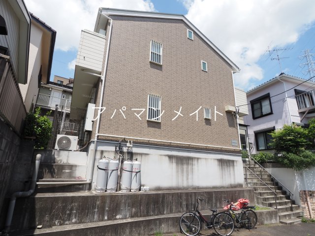 建物外観　踊場駅徒歩３分！
