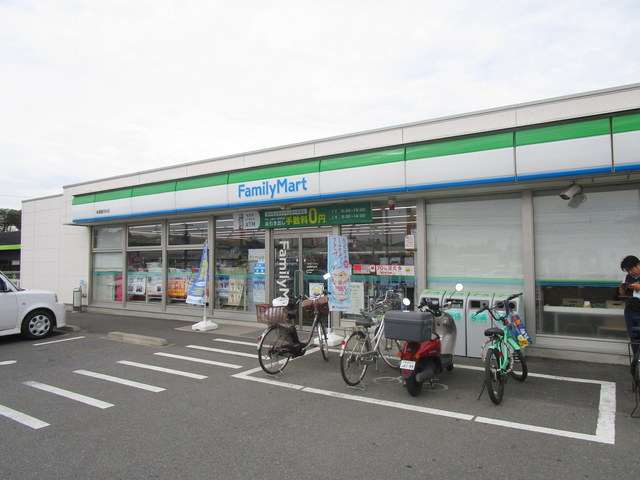 コンビニ　ファミリーマート船橋駿河台店（コンビニ）まで758m