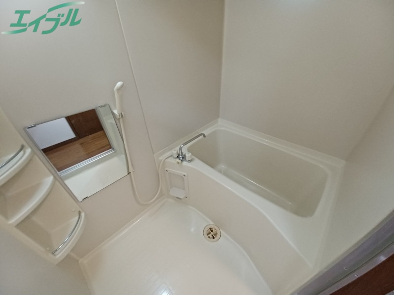 バス・シャワールーム　別部屋参考写真です。