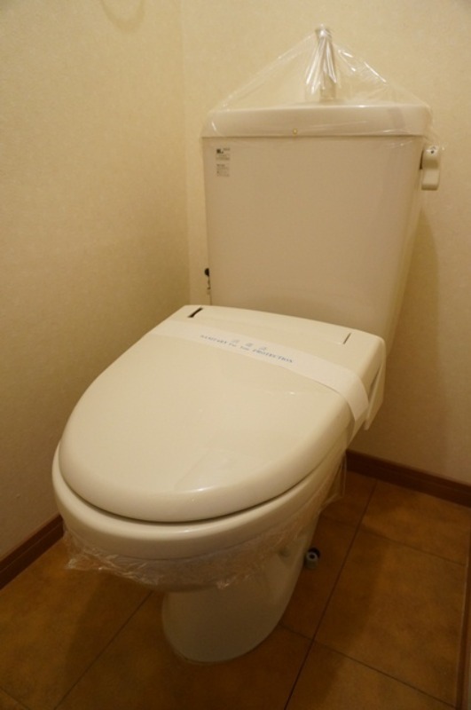 トイレ　図面と現状に相違がある場合には現状を優先