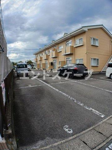 駐車場　高崎、前橋のお部屋探しはエンドスケープまで！お客様の理想お聞