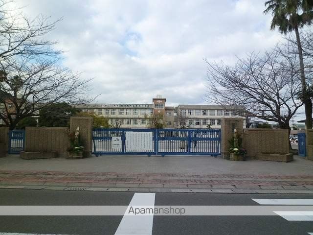 小学校　鹿児島市立原良小学校（小学校）まで337m