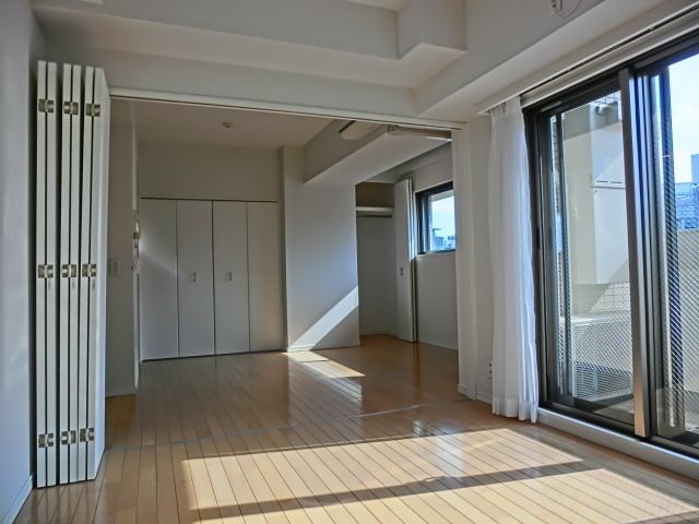 居室・リビング　可動間仕切り
