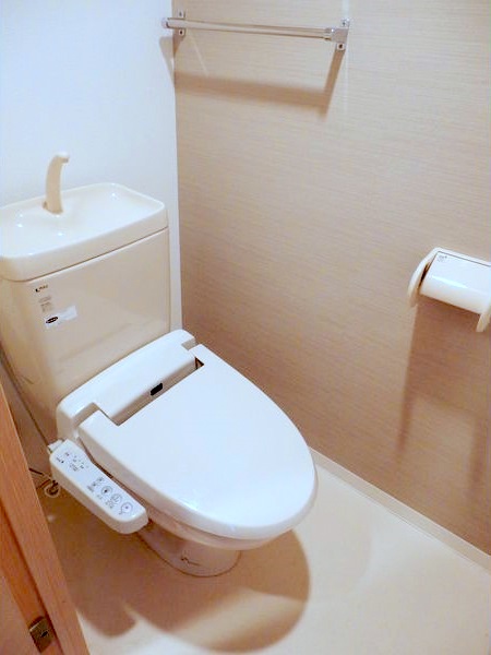 トイレ　ウォシュレット完備しています♪