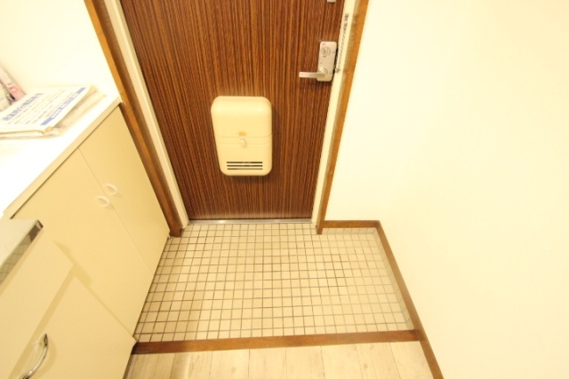 玄関　キッチンカラン