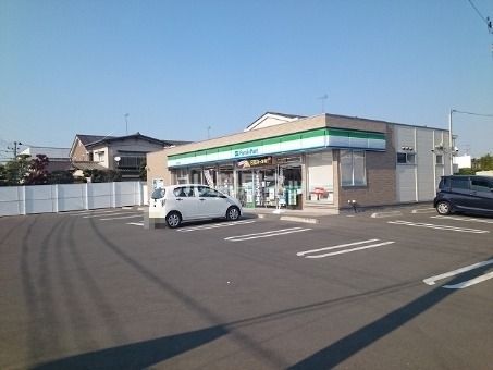 コンビニ　ファミリーマート桑原店（コンビニ）まで453m
