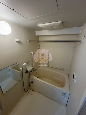 バス・シャワールーム　別部屋参考写真