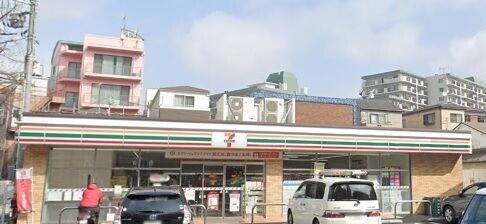 コンビニ　セブンイレブン荒川東尾久4丁目店（コンビニ）まで134m