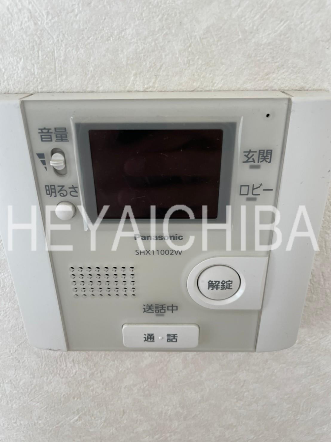 セキュリティ　モニター付きインターホン