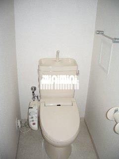 トイレ　シャワー付トイレ