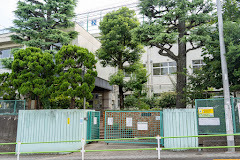 小学校　池雪小学校（小学校）まで413m