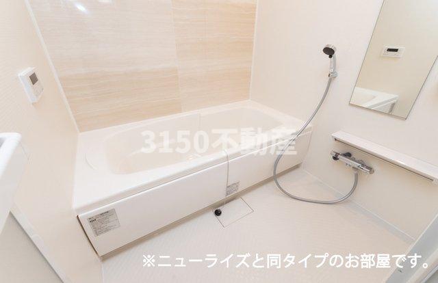 バス・シャワールーム　きれいなお風呂です