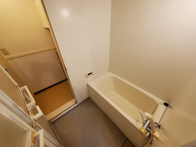 バス・シャワールーム　日々の疲れを癒すお風呂付です