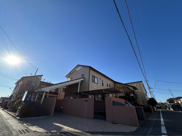 建物外観　★小型犬 大型犬・猫可★都市ガス★3口コンロ★専用庭★