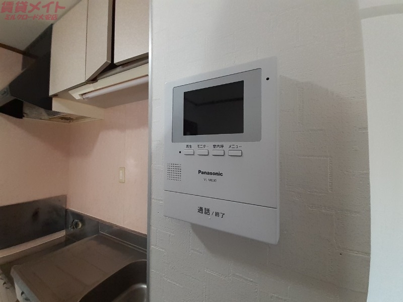 セキュリティ　別部屋反転参考写真です