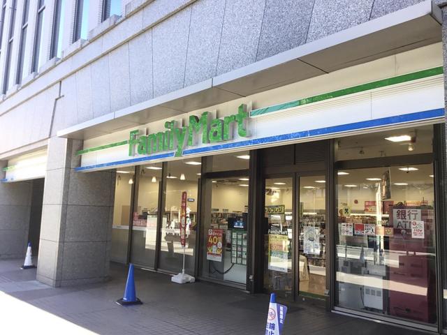 コンビニ　ファミリーマート杉並和泉店（コンビニ）まで340m