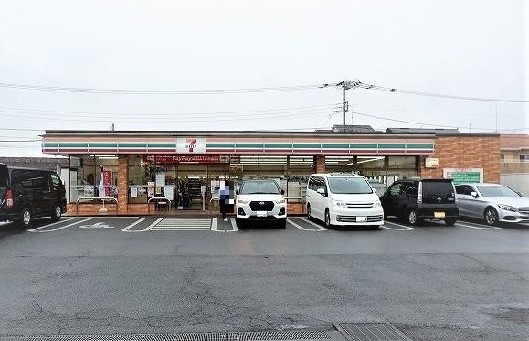 コンビニ　セブンイレブン東村山久米川町3丁目店（コンビニ）まで260m